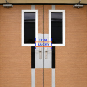 ประตูเหล็กลายไม้บานคู่ double steel door with wood grain